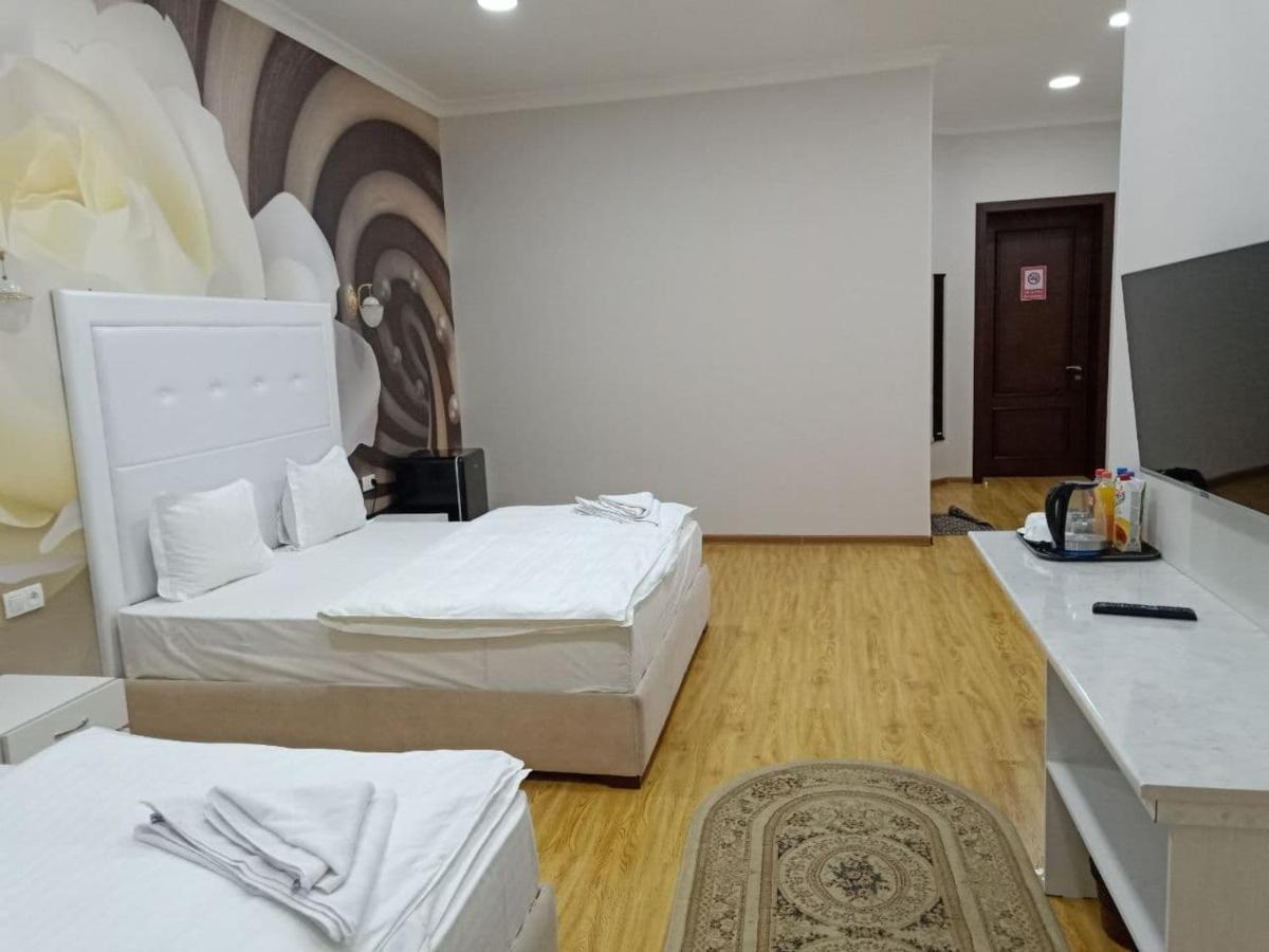 Queens 2 Hotel Tashkent Exterior foto
